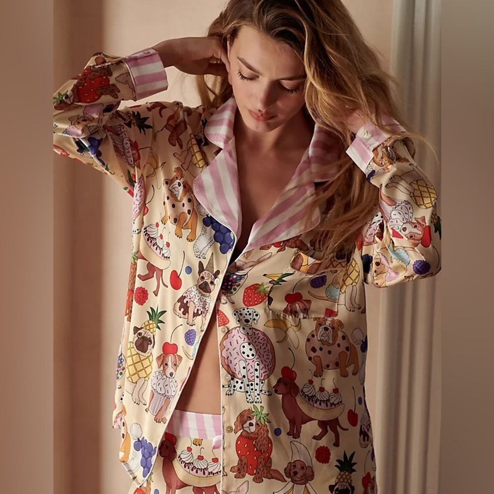 Anthropologie Karen Mabon Dog Deserts” Top “Only New Size Medium